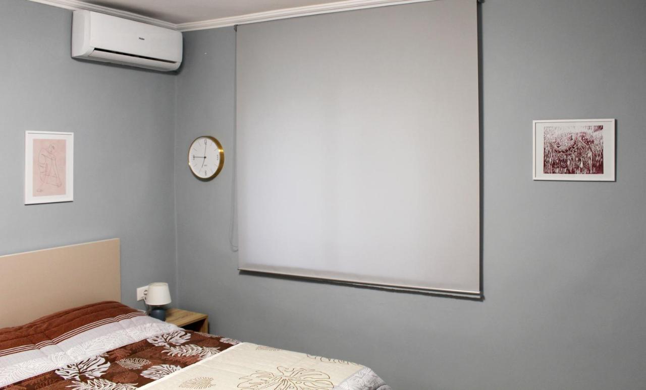 2V1 - Blloku Bkt Appartement Tirana Buitenkant foto